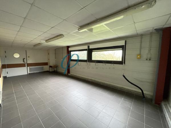 Bâtiment 11 pièces 350 m²