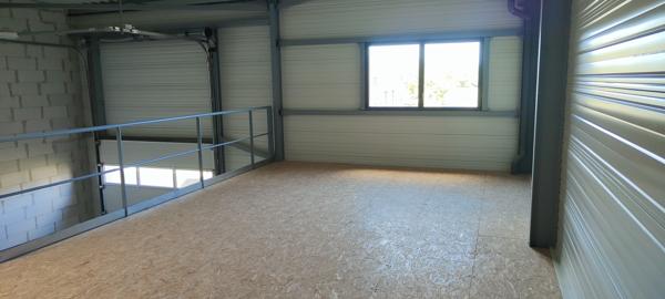 Local D’activité 240m² – Cholet