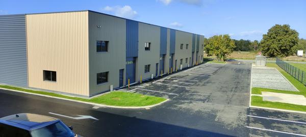 Local D’activité 240m² – Cholet
