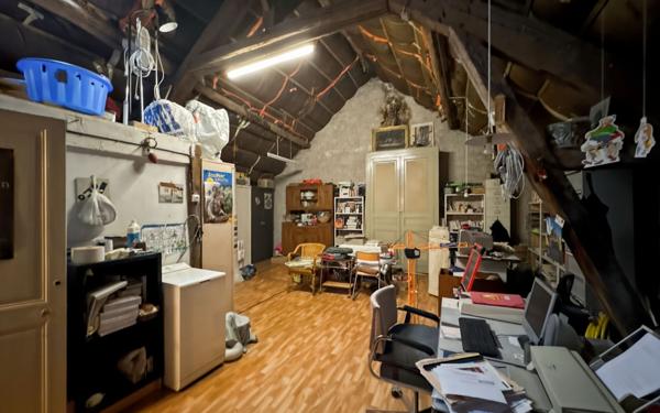 Maison à vendre    6 pièces • 148,21 m2 La Chapelle-Saint-Mesmin