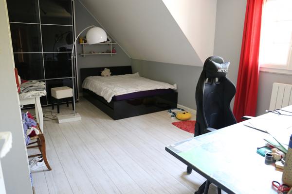 Montmorency (95160) MONTMORENCY 95160 MAISON T7 INDEPENDANTE AVEC JARDIN