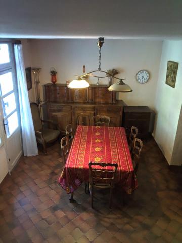 Maison familiale de 93 m² avec jardin arboré et véranda