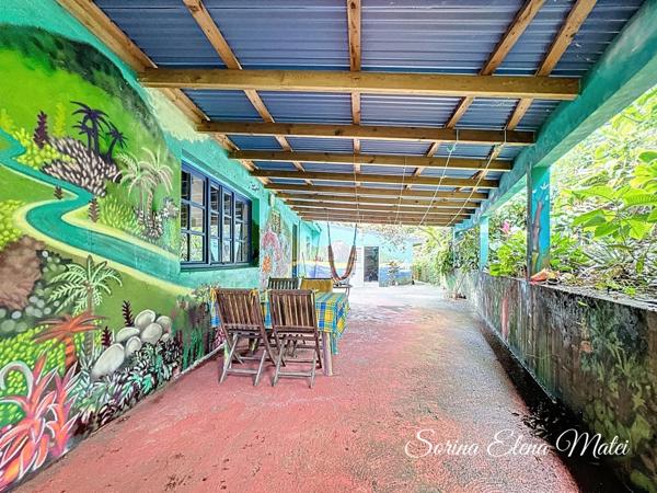 Maison avec piscine au cœur d’un écrin tropical - 5 pièces PETIT BOURG (971)