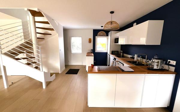 Maison à vendre    5 pièces • 100 m2 Arzon