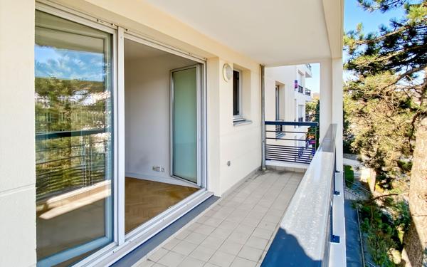 Appartement à vendre    2 pièces • 47,73 m2 Versailles