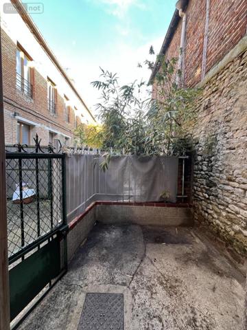 Immeuble à vendre à Liesse-Notre-Dame dans l'Aisne (02350), ref : 02002-338