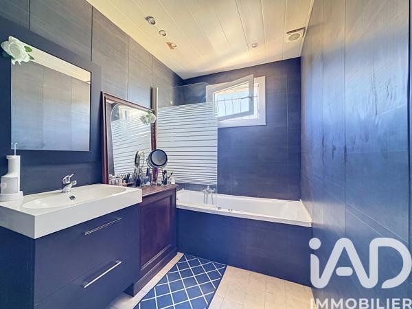 Maison à vendre 6 pièces 131 m² Fayence