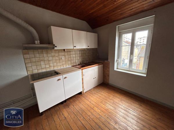 Appartement à louer 2 pièces 41.74m² Charleville-Mézières (08000)