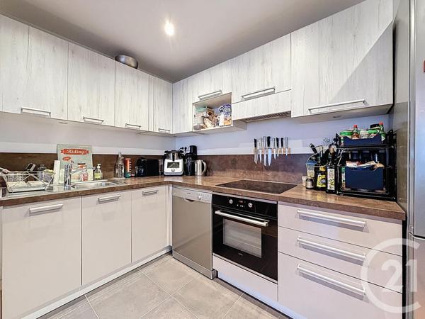 Appartement F3 à vendre  3 pièces - 58,51 m2 PARIS - 75020