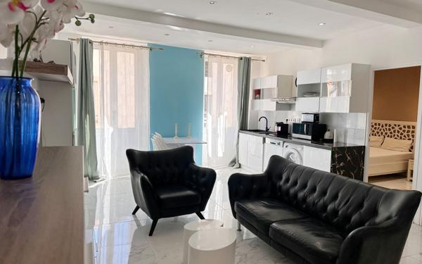 Appartement à vendre    2 pièces • 45,01 m2 Cannes