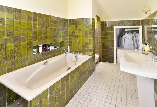 Vente                                                      Maison
                        
                     7 pièces                      194 m2                     à Bry-sur-Marne