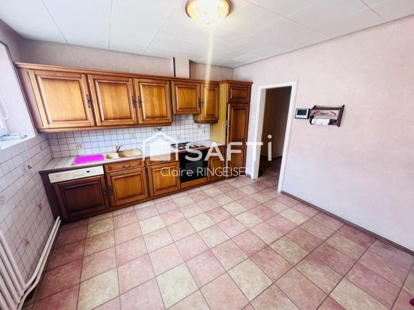 Immeuble - 268m² - Etzling