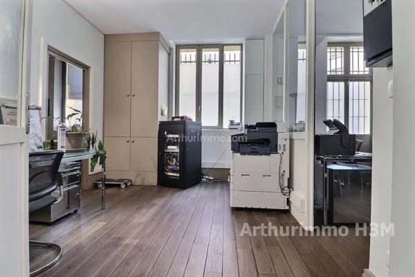 Location Fonds de commerce 7 pièces 101 m2 à Saint-Ouen-sur-Seine