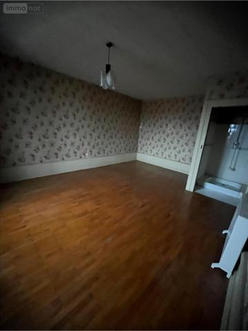 Immeuble à vendre à Rochefort-sur-Nenon dans le Jura (39700), ref : 39033-1092065