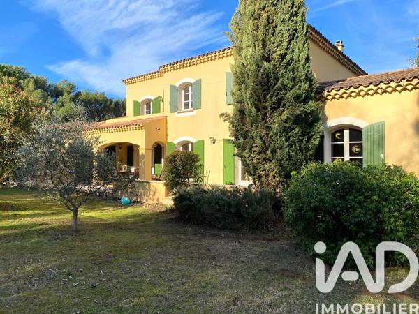 Maison à vendre 7 pièces 204 m² Carpentras