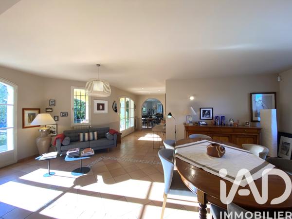 Maison à vendre 7 pièces 204 m² Carpentras