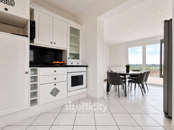 Maison
         6 pièces
        - 165 m² 289 500 € *