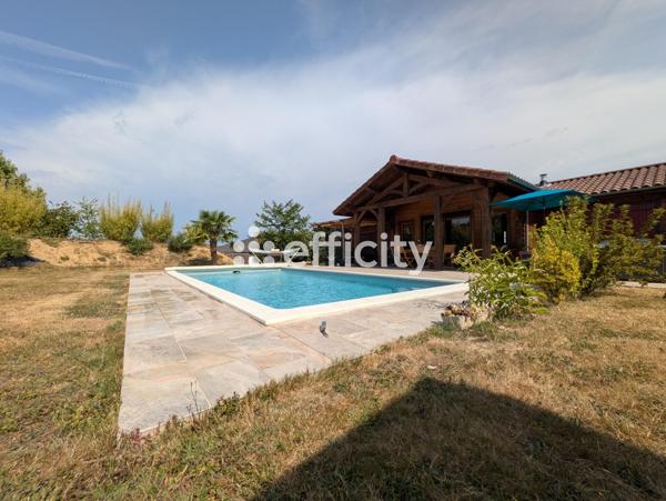 Maison
         5 pièces
        - 125 m² Exclusivité 262 500 € *