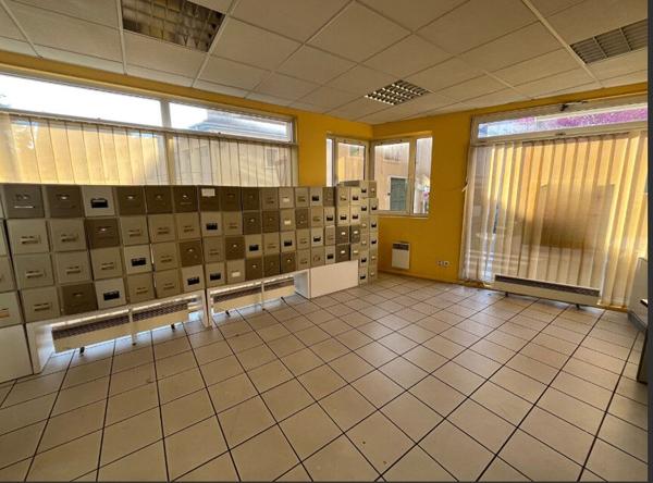 Local commercial Chalon Sur Saone 122.74 m2