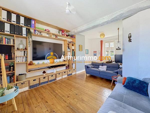Vente                                                      Maison
                        
                     5 pièces                      98 m2                     à Bourgoin-Jallieu