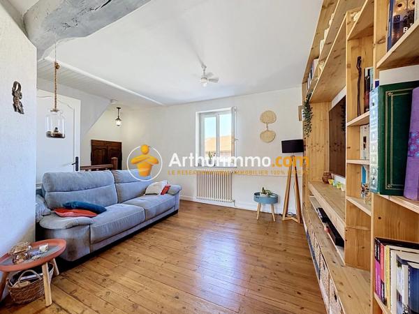 Vente                                                      Maison
                        
                     5 pièces                      98 m2                     à Bourgoin-Jallieu
