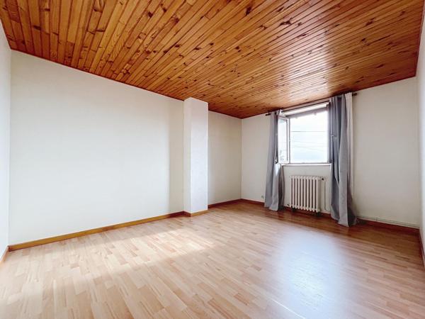 Maison avec terrain à RIGNY