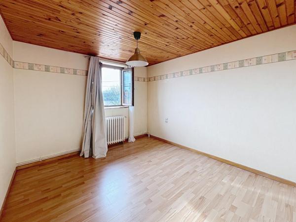 Maison avec terrain à RIGNY