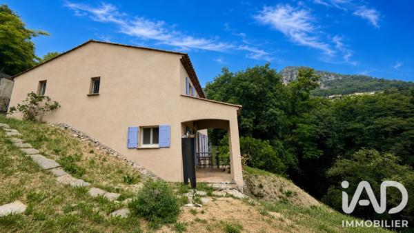 Maison à vendre 4 pièces 120 m² Vence