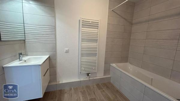 Appartement à louer 1 pièce 28.48m² Mulhouse (68100)