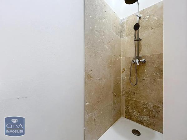 Appartement à louer 1 pièce 34.43m² Bagnols-sur-Cèze (30200)