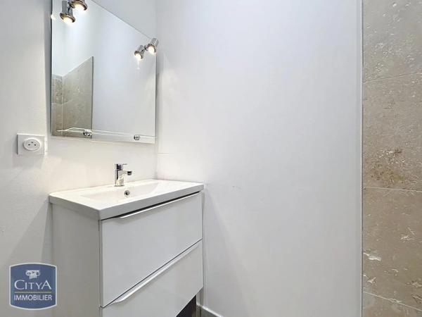 Appartement à louer 1 pièce 34.43m² Bagnols-sur-Cèze (30200)