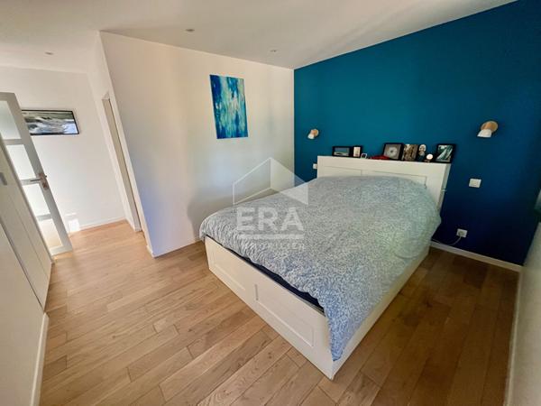 Maison Villepreux 9 pièce(s) 207 m2 hab. / 243 m² utiles.