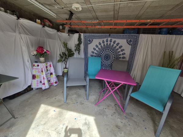 Eyragues (13630) EYRAGUES (13630) - MAISON DE VILLAGE AVEC BEL EXTERIEUR ET GARAGE