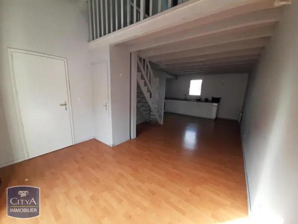 Appartement à louer 2 pièces 48.85m²