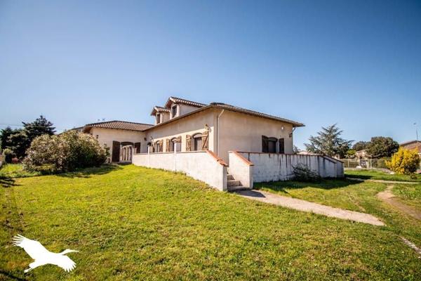 Maison à vendre |  Mazères |  10 pièces | 222 m²