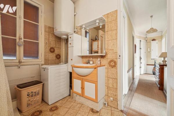 Appartement deux pièces, secteur Clignancourt