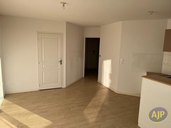 Location appartement Saint Herblain : 599 € - AJP Immobilier Saint Herblain