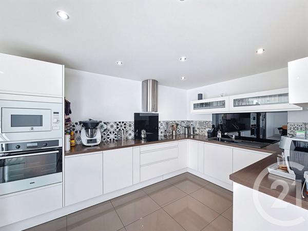 Maison à vendre  6 pièces - 134,41 m2 ESTRABLIN - 38