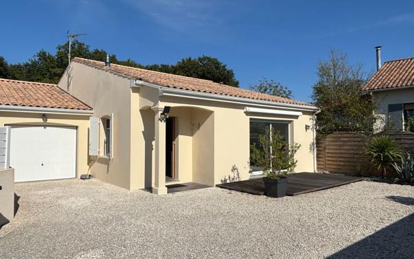 Maison à vendre    4 pièces •  Saint-Sulpice-de-Royan