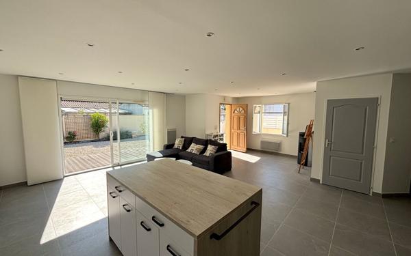 Maison à vendre    4 pièces •  Saint-Sulpice-de-Royan