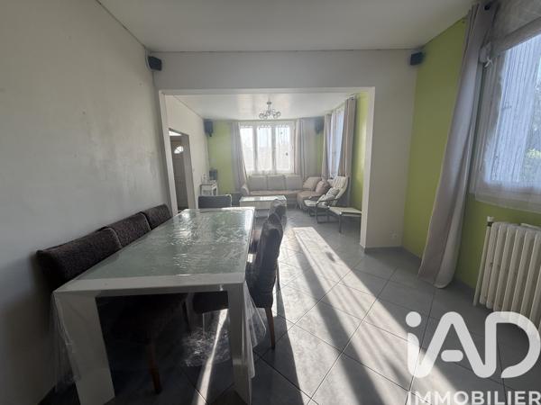 Maison à vendre 4 pièces 93 m² Amboise