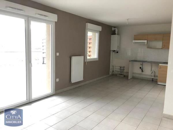 Appartement à louer 3 pièces 57.93m²