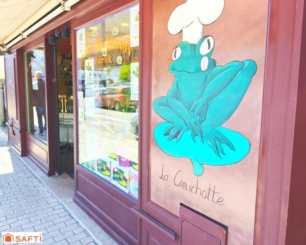 Coeur de VITTEL, bel immeuble mixte incluant un commerce pâtissier, chocolatier et 2 appartements loués