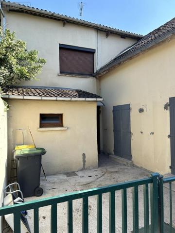 Maison à louer à Pont-Noyelles dans la Somme (80115), ref : 80071-L74