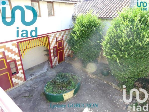 Maison à vendre 6 pièces 147 m² Sainte-Croix-de-Mareuil