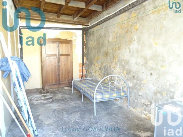 Maison à vendre 6 pièces 147 m² Sainte-Croix-de-Mareuil