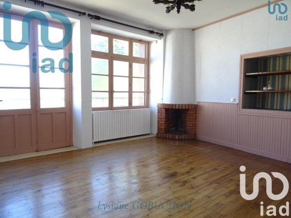 Maison à vendre 6 pièces 147 m² Sainte-Croix-de-Mareuil