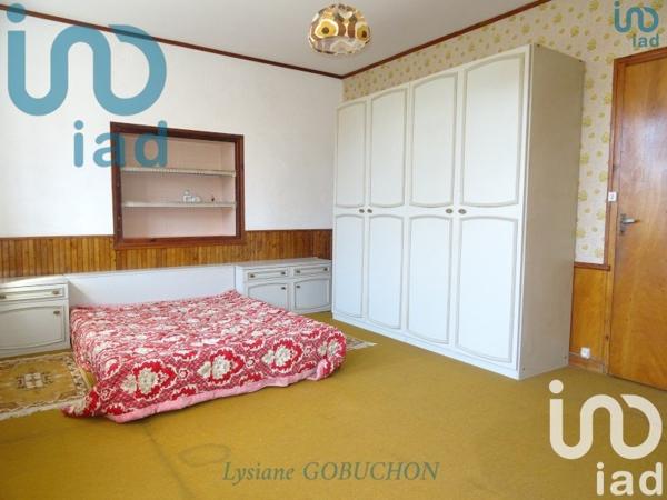 Maison à vendre 6 pièces 147 m² Sainte-Croix-de-Mareuil