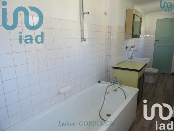 Maison à vendre 6 pièces 147 m² Sainte-Croix-de-Mareuil