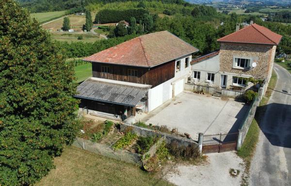 Maison 3 chambres et bureau